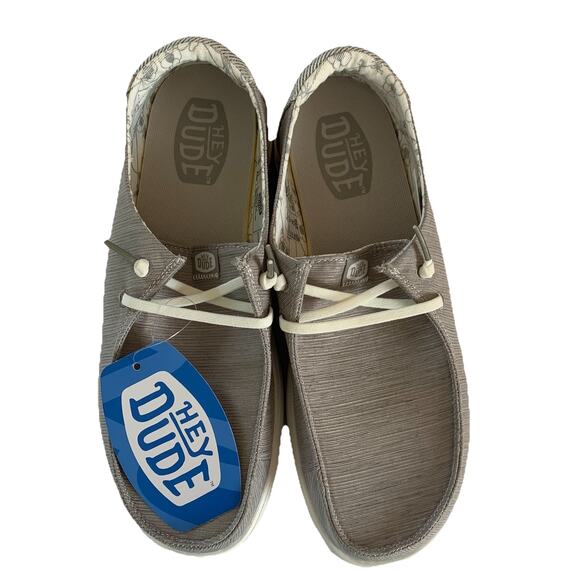 NWT Hey Dude Wendy Rise Slip-On Lunar Rock Ladies Size W9 Casual Comfort Preppy - Picture 1 of 8